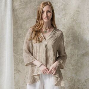 COBBLESTONE LIVING:‎ Italian Linen - Asymmetrical Bell-Sleeve - Abigail Top